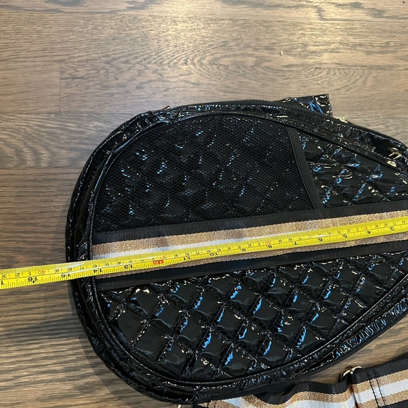 NWT Pickleball black puffer crossbody bag with strip adjustable strap. - Picture 4 of 5